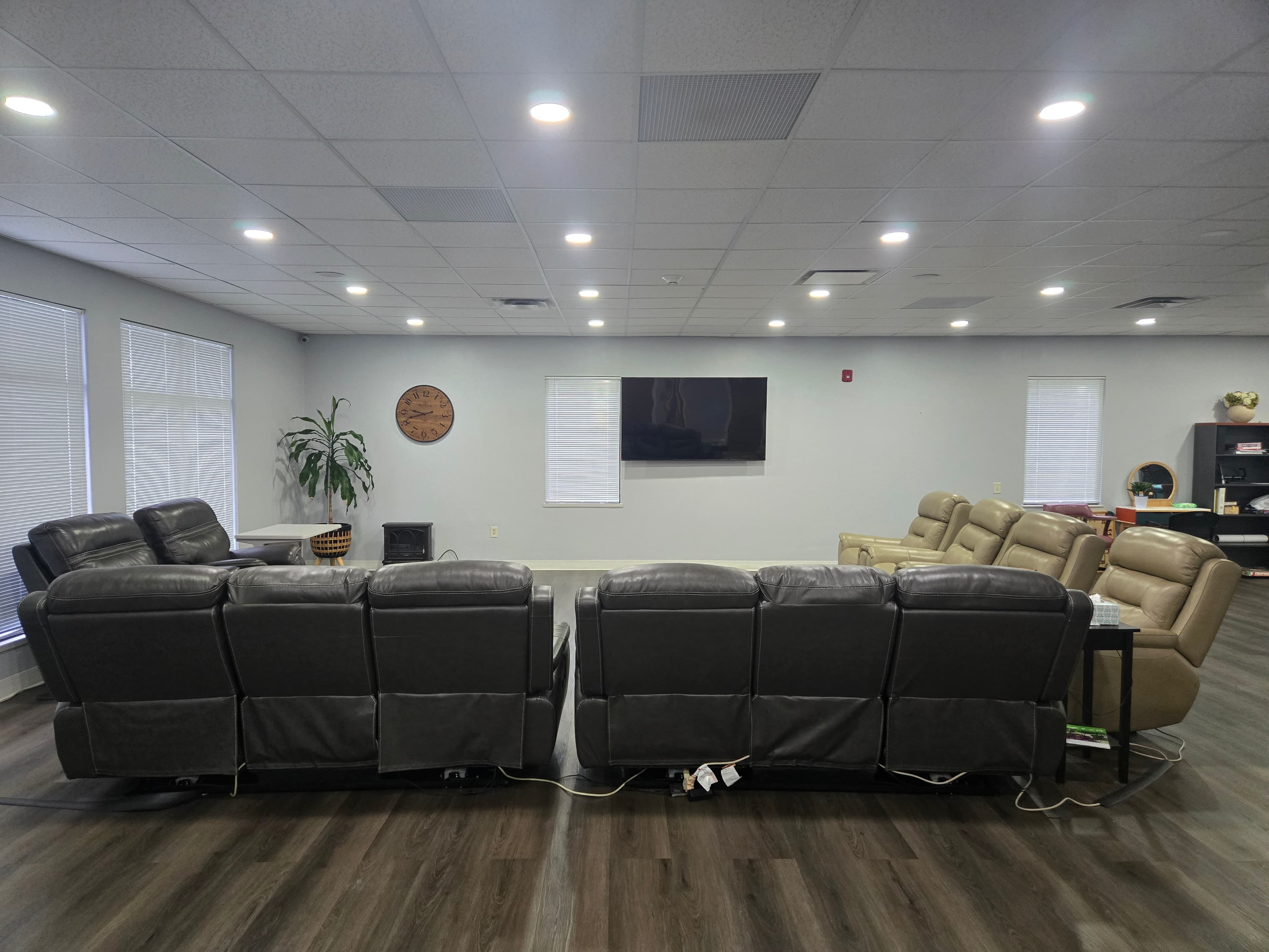 Adult Day Program - People in group activities